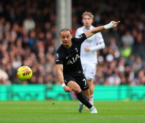 大发官网入口-6500万欧血亏！热刺签22岁西蒙斯33场2球，28轮29分濒临降级区